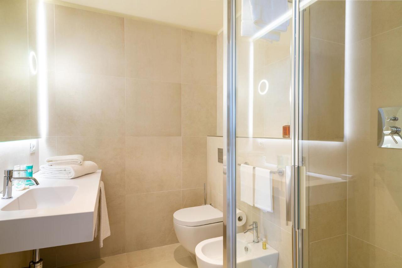 Palace Lido Hotel & Suites Marina di Cecina Esterno foto